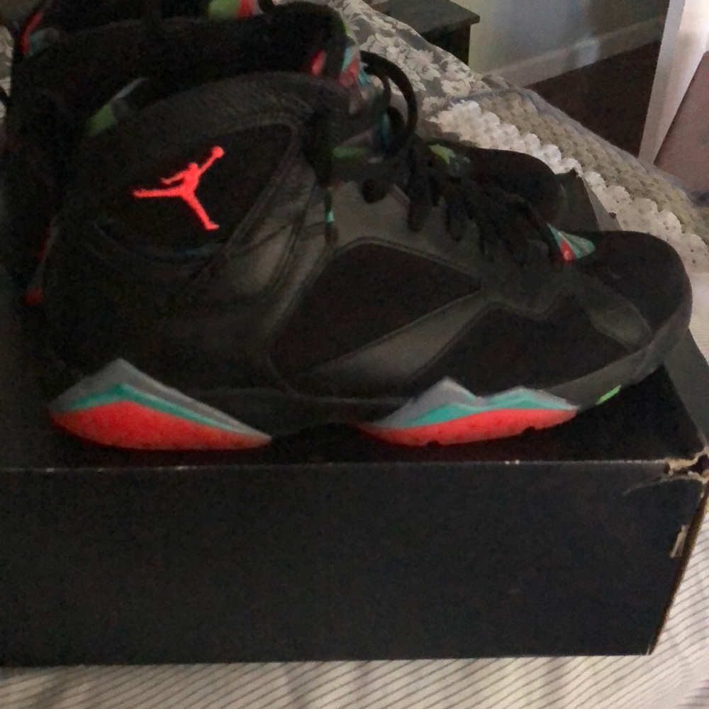 Retro Jordan 7 - Picture 3 of 5